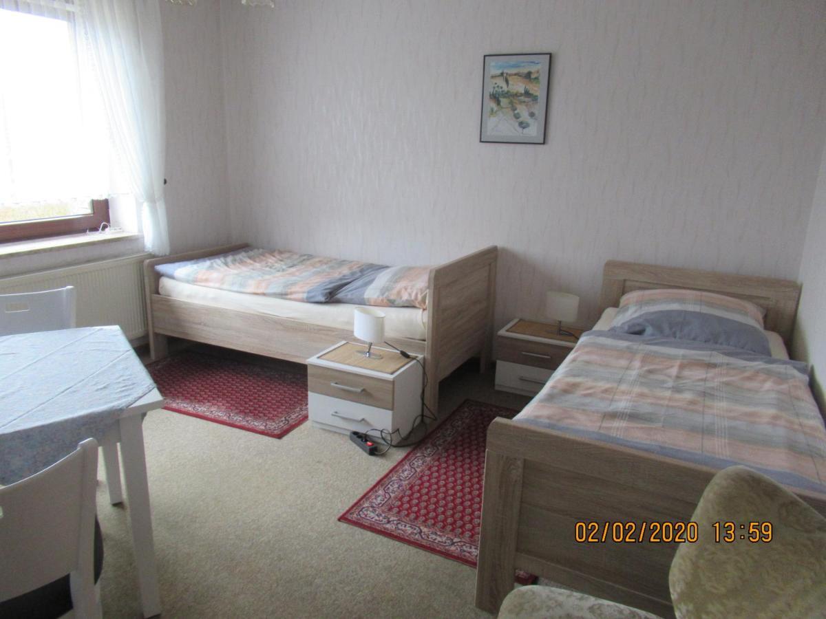 Ferienwohnung "Romaker" Jeersdorf Exterior foto